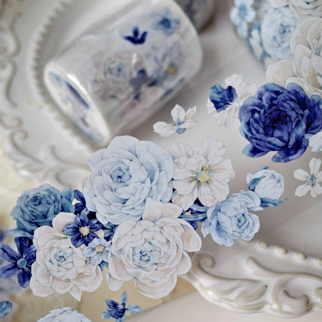 5.5cm*100cm Frosty Isle Floral Blue Tape