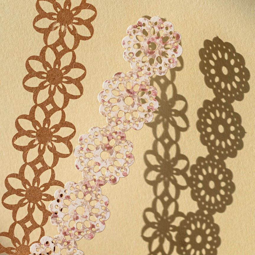 Retro Hollow Long Lace Paper